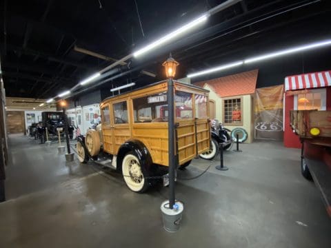 Georgia's Car Museum - Miles Through Time Automotive Museum